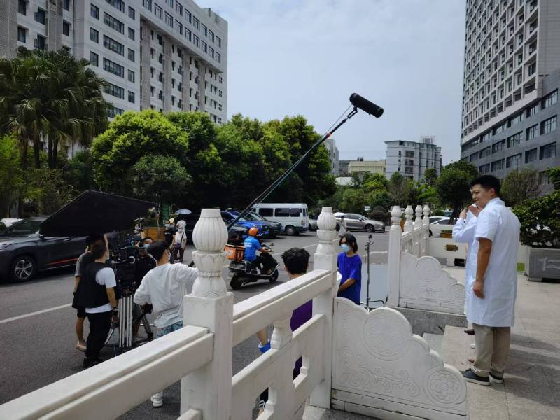 易县广告片拍摄公司低成本实现高规格制作的诀窍